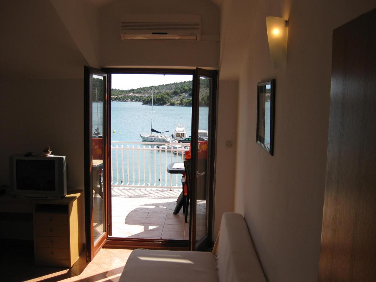 Apartments Nera טיסנו מראה חיצוני תמונה